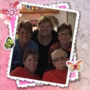 Meet your Posher, Debbie